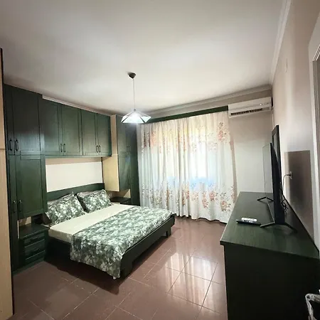 Appartamento The Sunset Pazari I Ri Parking Available Tirana
