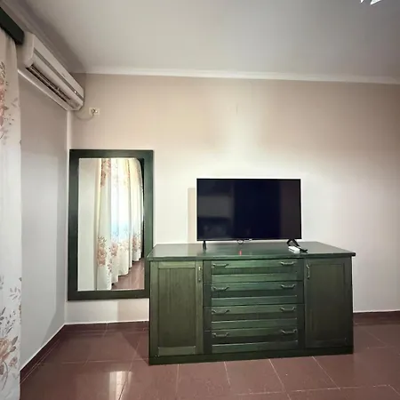 Appartamento The Sunset Pazari I Ri Parking Available *